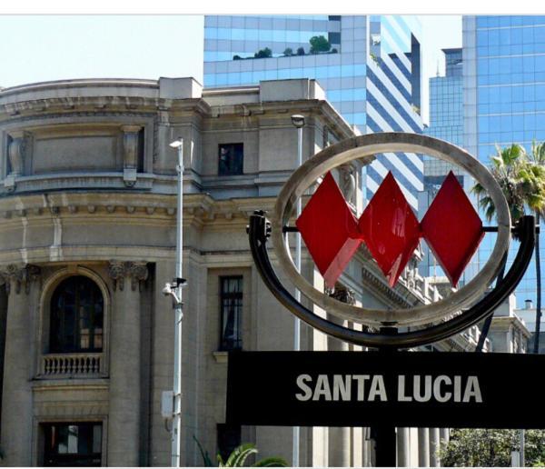Amoblado Casco Historico Metro Santa Lucia 9